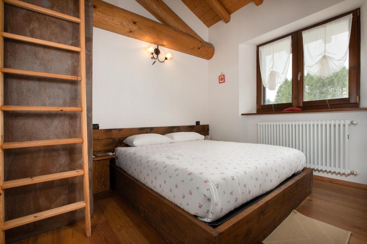 Agriturismo Le Radici Сан Феделе Интелви Екстериор снимка