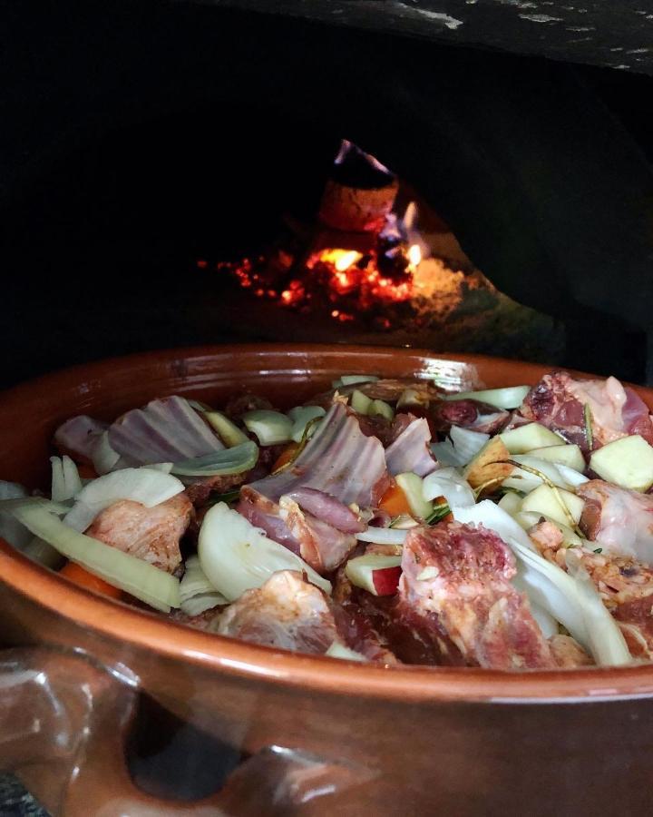 Agriturismo Le Radici Сан Феделе Интелви Екстериор снимка